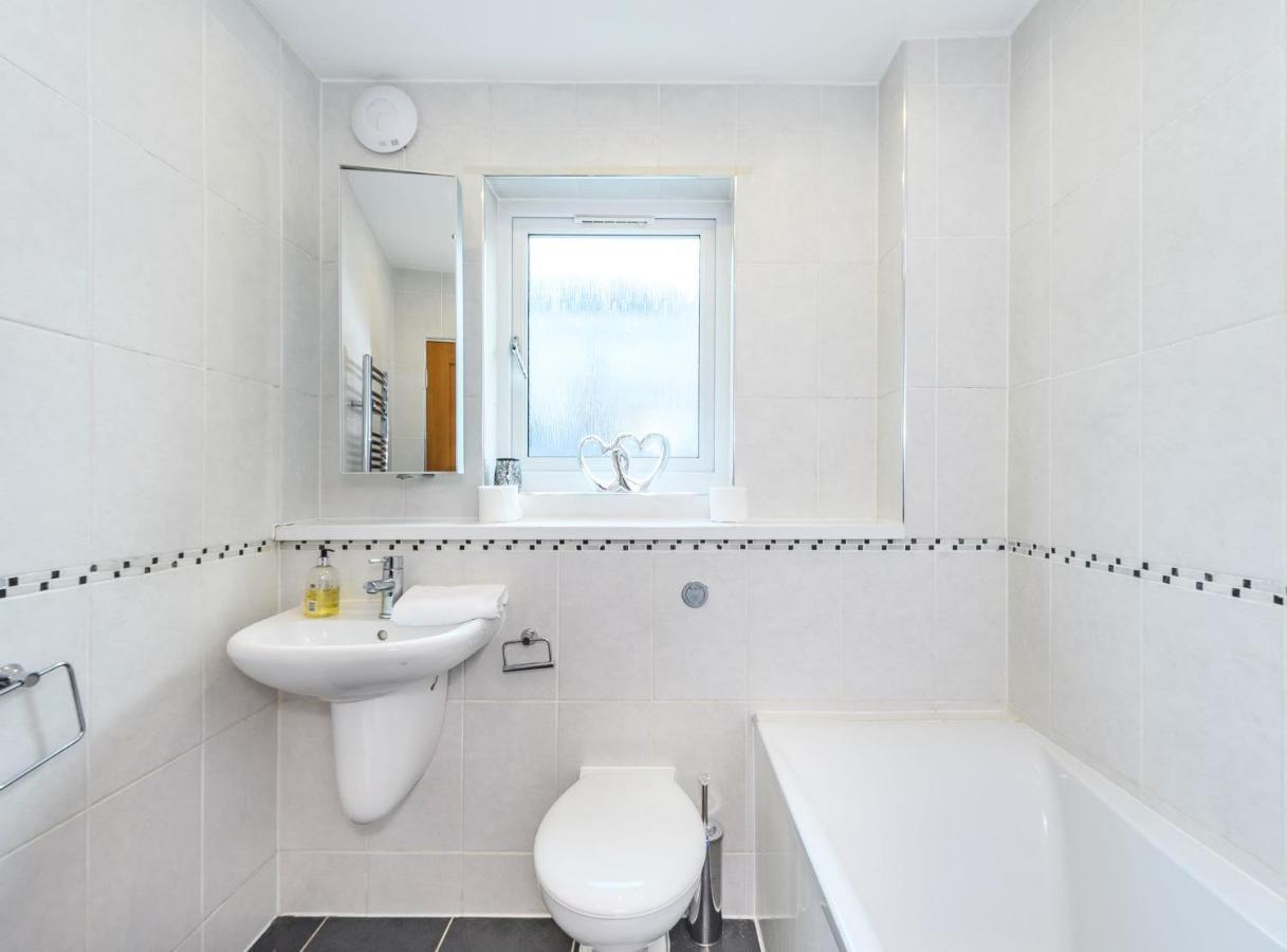 Southside Flat With Private Garden! Lägenhet Glasgow Exteriör bild